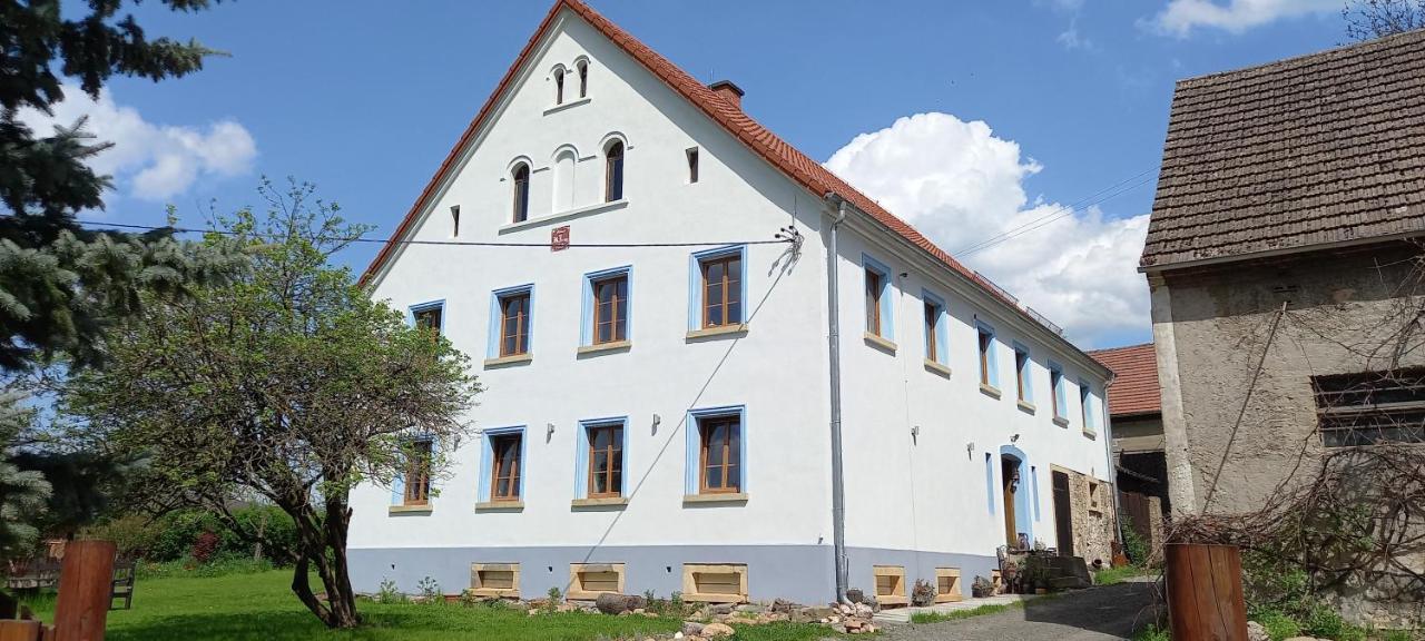 Biala Kalina Kaczawy Hotel Świerzawa Eksteriør billede